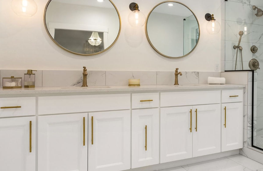 Which Mirrors Are Suitable for a Bathroom?