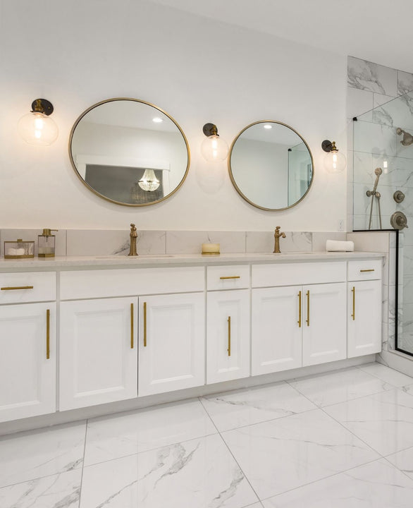Which Mirrors Are Suitable for a Bathroom?