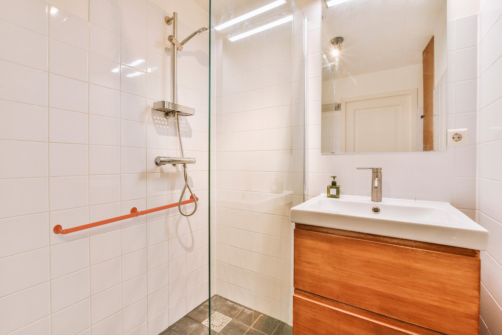 Decorative Grab Bars Deliver an Elegant Balance for Bathroom Design and Safety