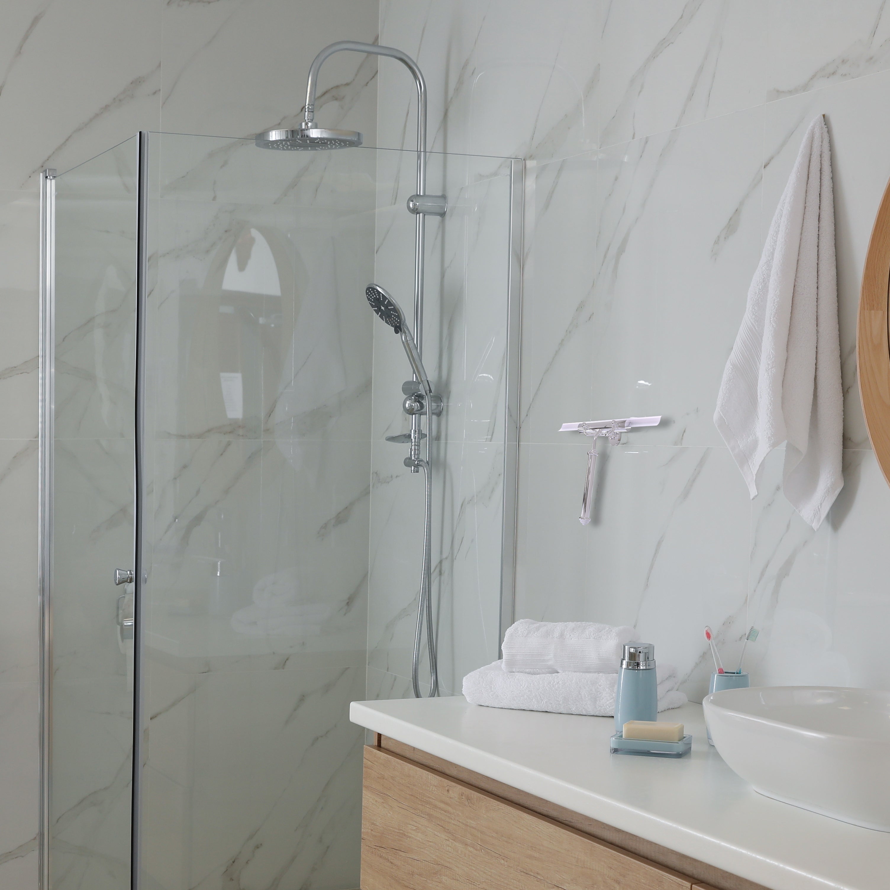 Shower Squeegee with Smooth Handle